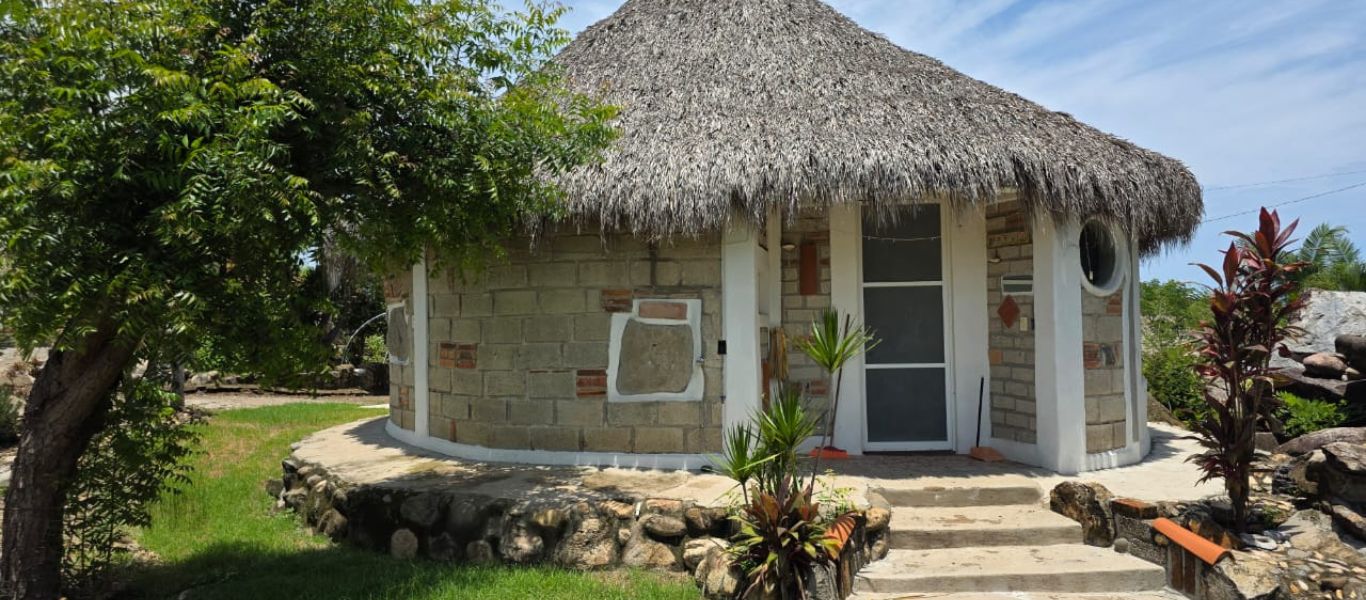 Cabañas del Tio Lalo - Banner