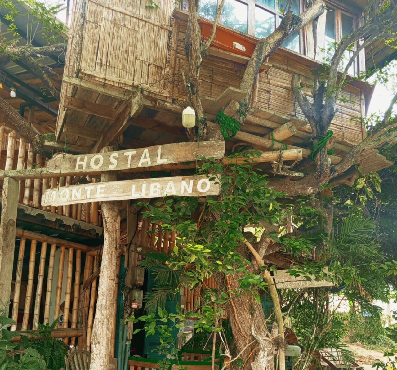 Hostal Monte Libano - Banner