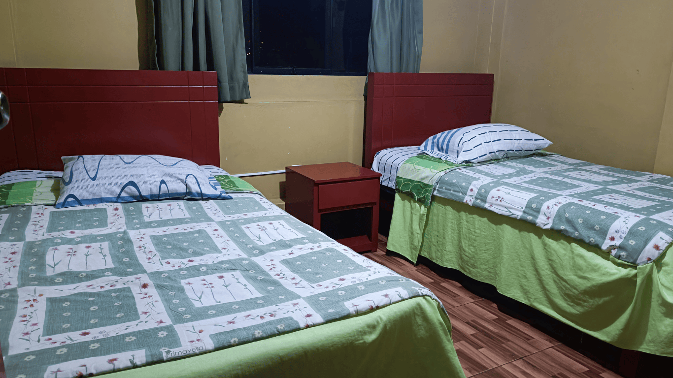 Hostal Aventura - Banner