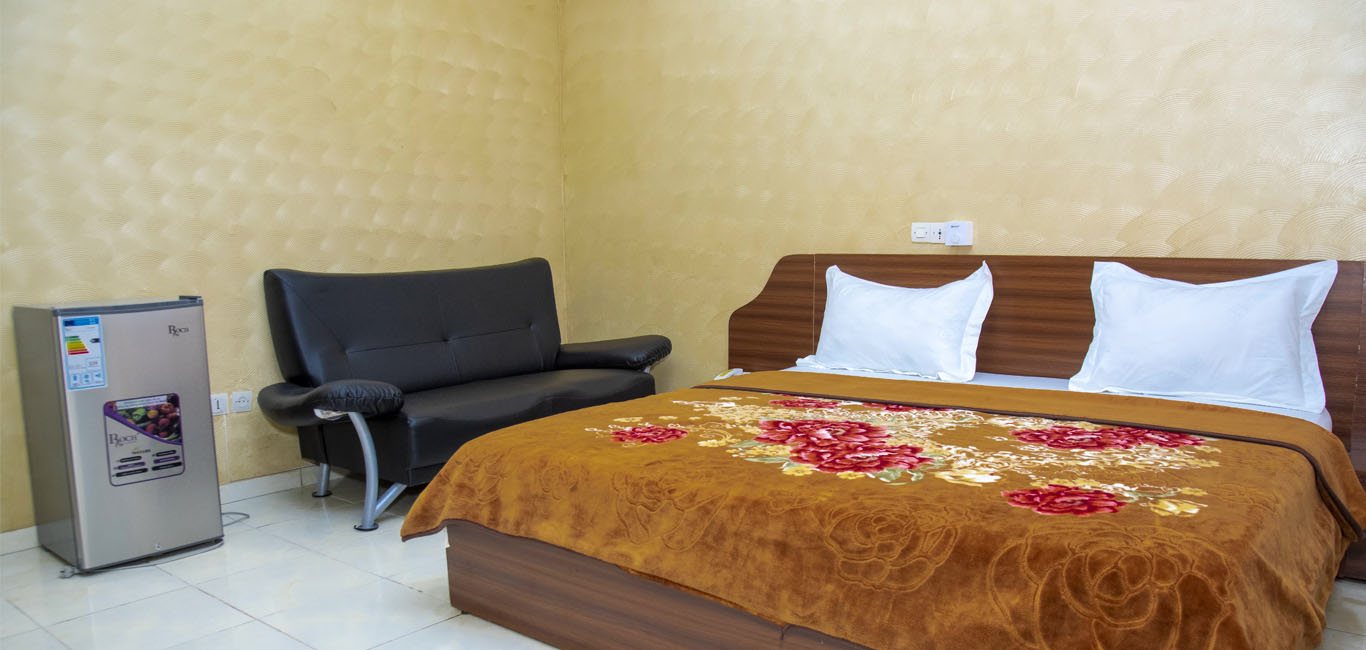 Hotel Saint Lazaros banner