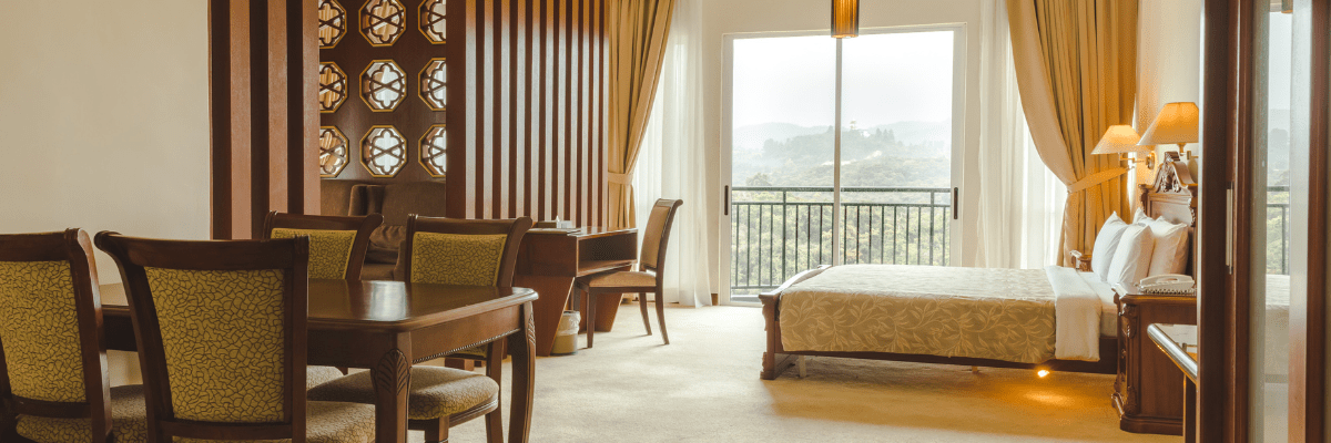 hotel banners
