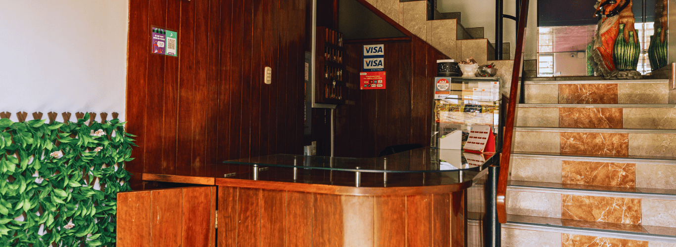 Hotel Los Sauces - Banner