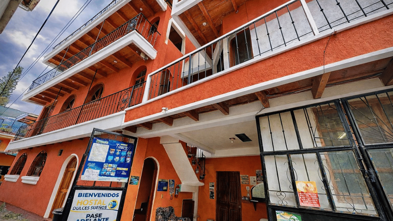 Hostal Dulces Sueños Panajachel - Banner