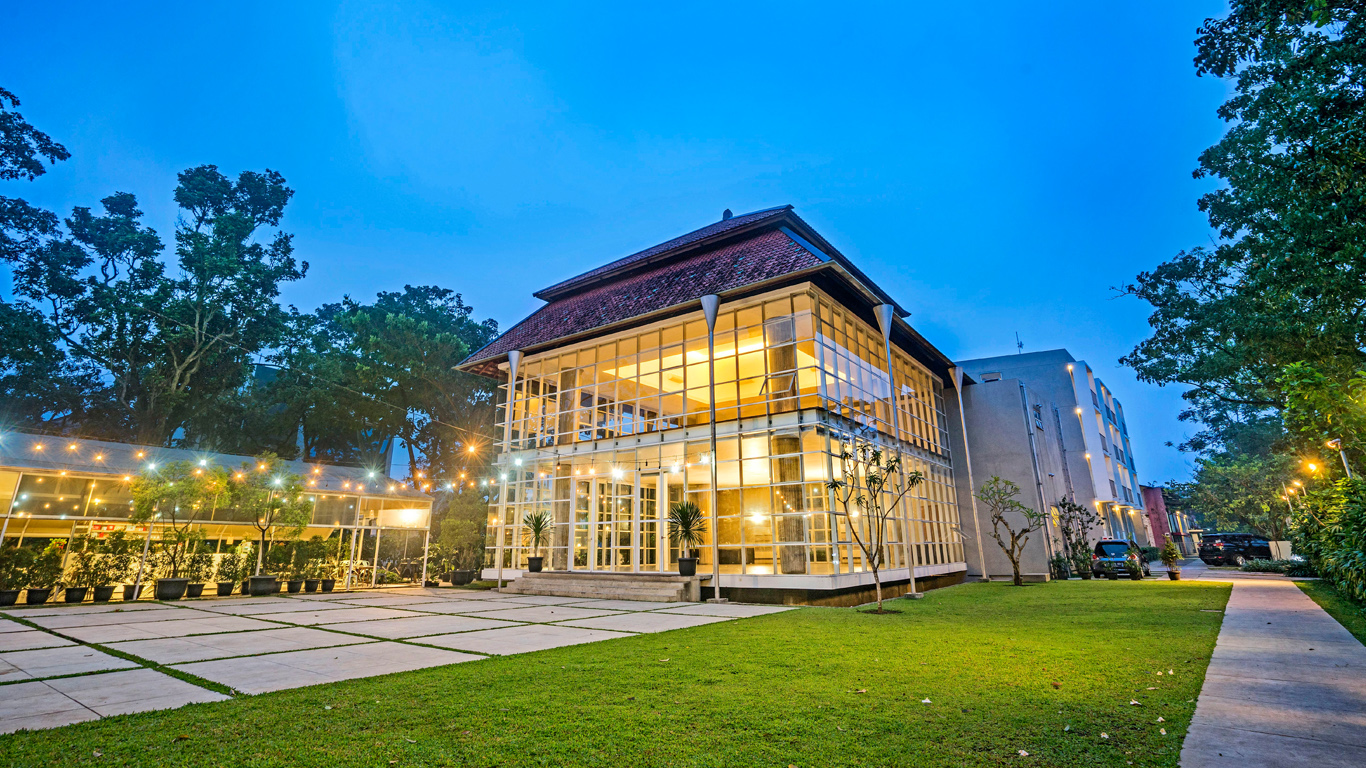 Malaka Hotel Bandung - Banner