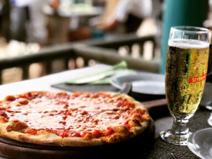 Kafe Kreol Cafe & Restaurant