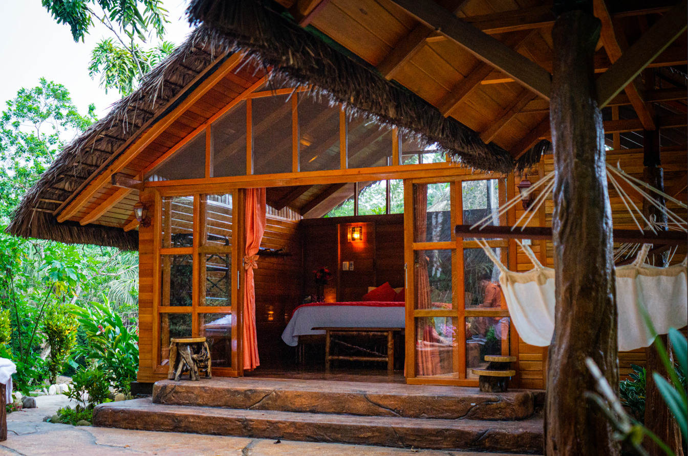 Enjoy our Deluxe Cabin with jacuzzi with panoramic jungle views and unwind in our comfortable facilities after exploring the lush Amazon.