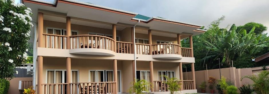 Green Self Catering Apartment - Banner