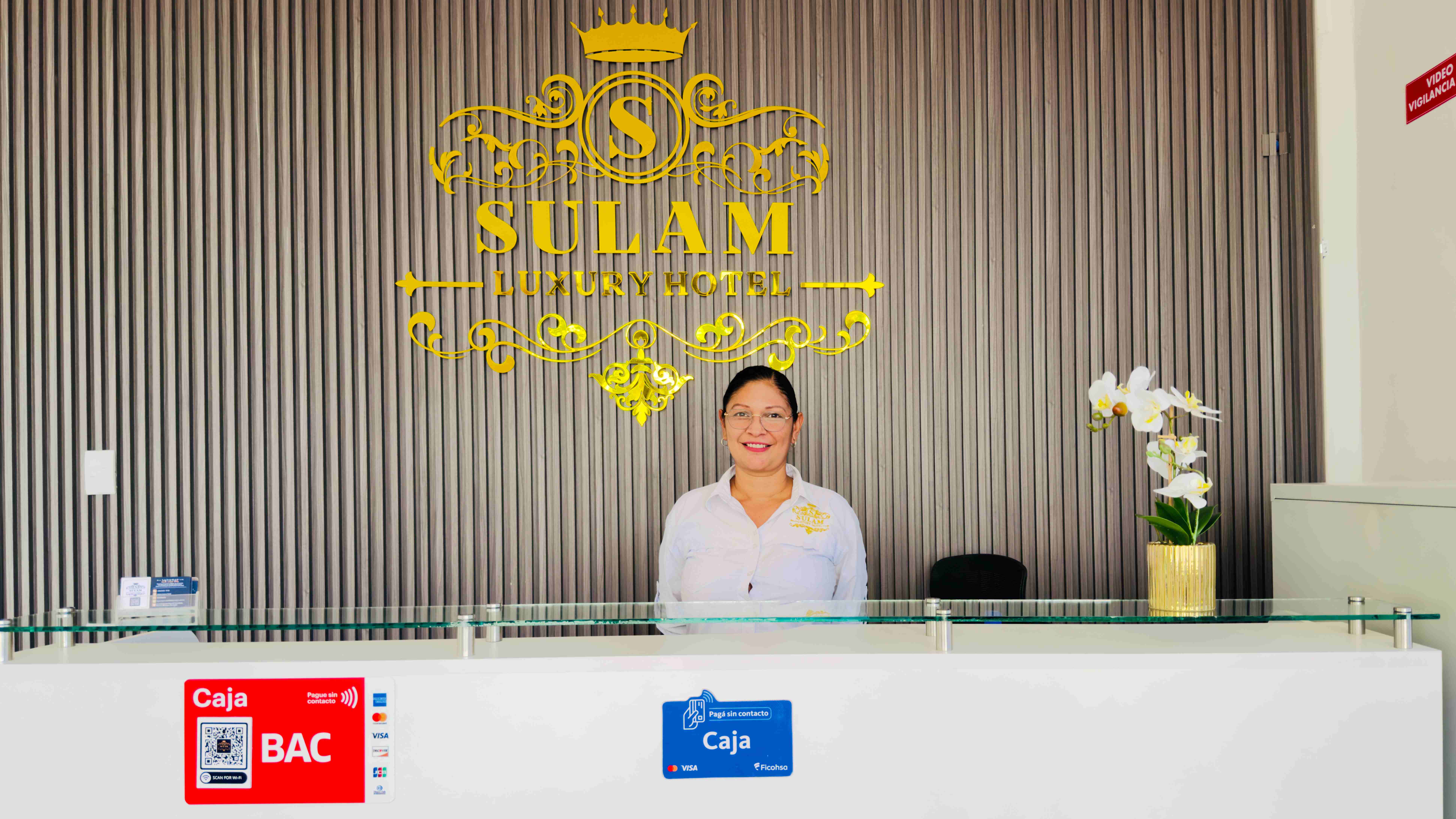 Sulam Luxury Hotel - Banner