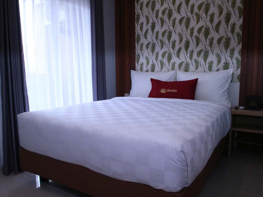 Ielsan Hotel By Sajiwa - Banner