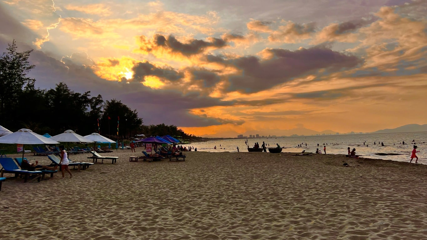 Nongnia Beach villa - Banner